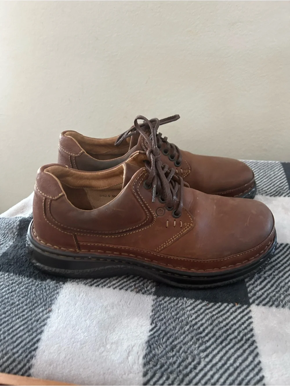 Born Men's 9 Brown Leather Oxford Preppy Old Money Shoes